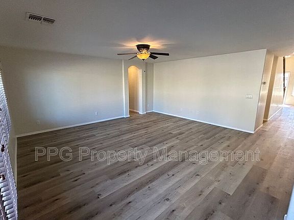 4th image of 18616 W Vogel Ave