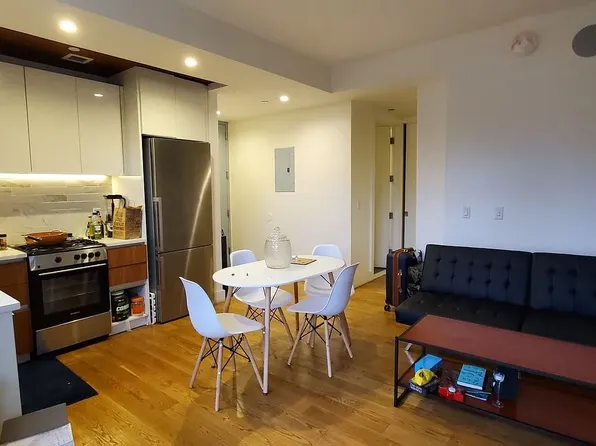 846 Flushing Avenue image 1 of 23