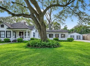 416 S Hardie St, Alvin, TX 77511