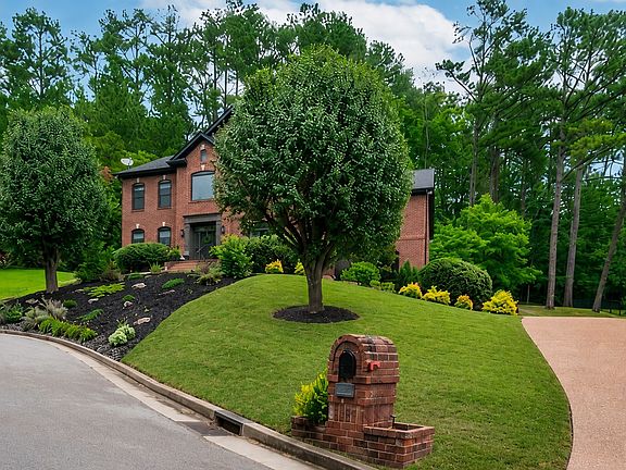 2nd image of 412 Wf Rust Ct