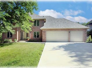 14941 62nd Ave N, Maple Grove, MN 55311