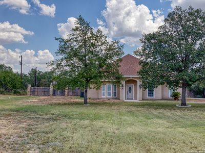 328 Fair Oaks, Uvalde, TX, 78801