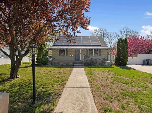 161 Briarwood Dr, Cape May, NJ 08204