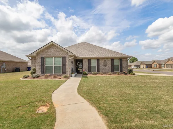 94 Hideaway Ln, Wetumpka, AL 36092