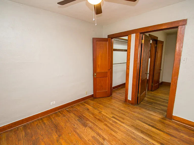 285 Zenobia Street — Photo 18