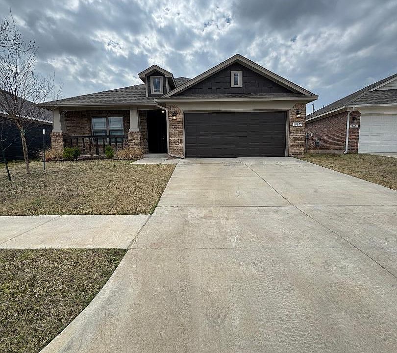 1st image of 18629 Como Dr