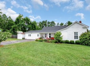 914 3rd St, Radford, VA 24141