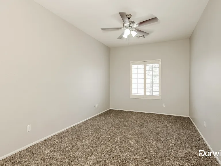 1660 S 172nd Ln — Photo 6