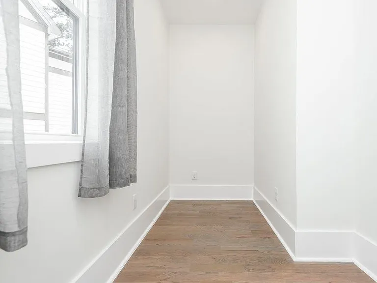 4056 Ashford Dunwoody Rd NE — Photo 20