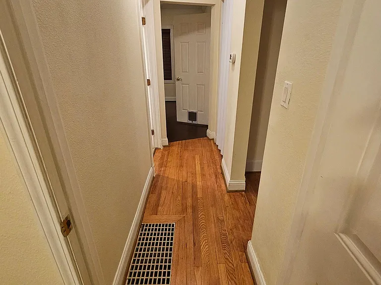 6306 SW 30th Ave — Photo 20