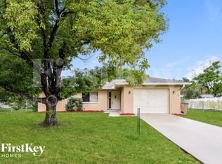218 Georgia Ave, Fort Myers, FL 33905