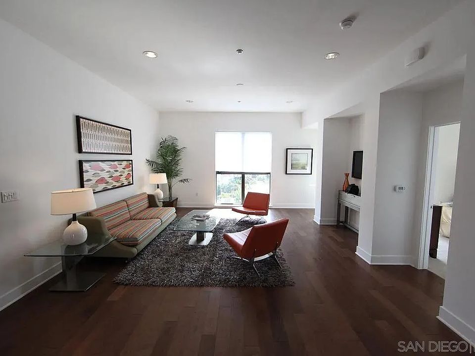 1st image of 402 Rockefeller Unit 306