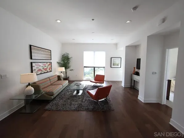 402 Rockefeller Unit 306, Irvine, CA 92612