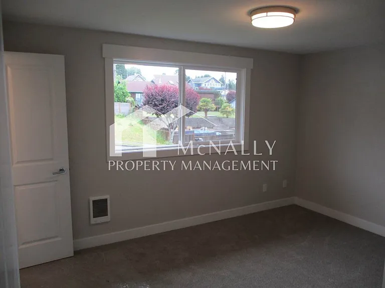 5401 N Court St #A — Photo 20