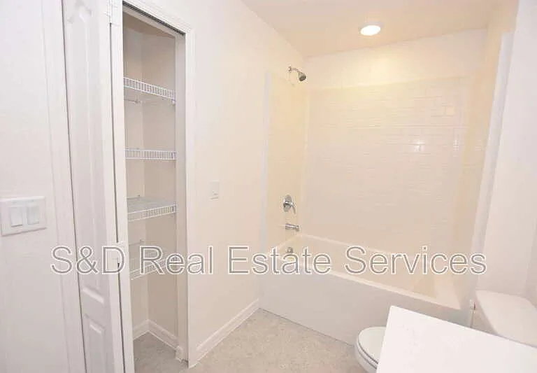 3913 Academia Ave — Photo 30