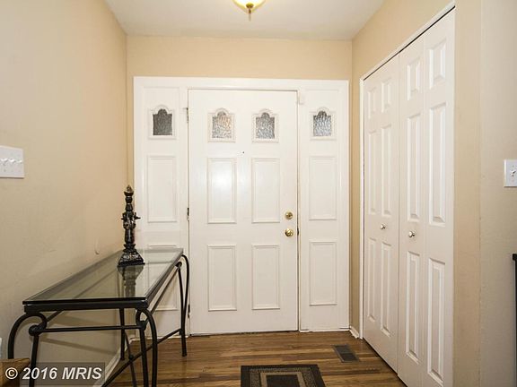 2nd image of 9829 Tolworth Cir