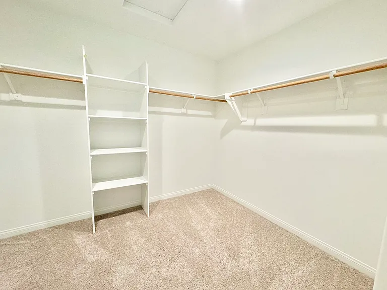 8477 Anthony St — Photo 11