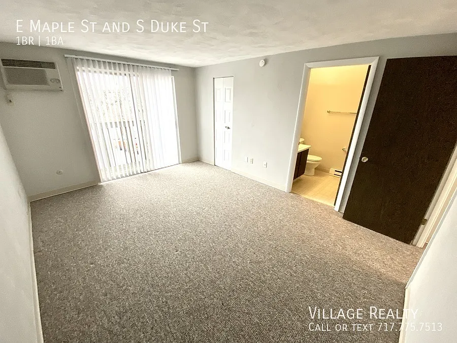 Few steps, available now! Cozy Dallastown 1-Bed apartment with balcony! — Photo 4