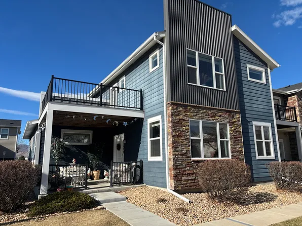 737 Grandview Meadows Dr, Longmont, CO 80503