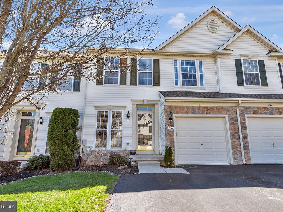 1st image of 1802 Adams Way