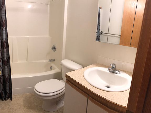 Full master bathroom