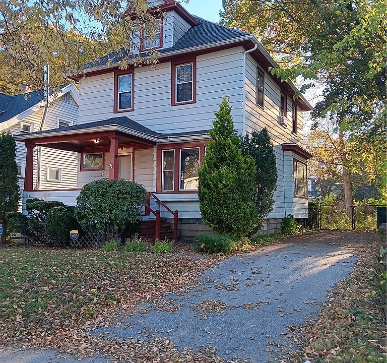 1st image of 20 Coventry Ave