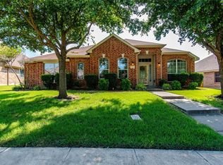 114 Glacier Ln, Cedar Hill, TX 75104