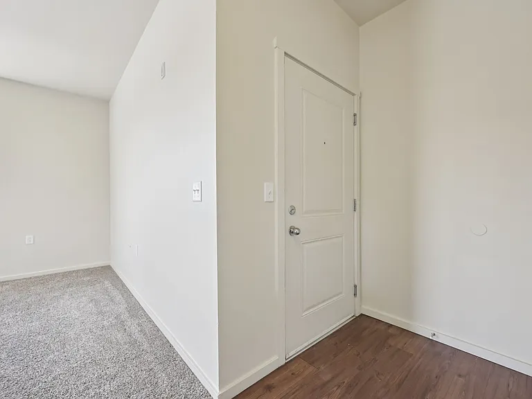 Copper Creek Apts — Photo 9