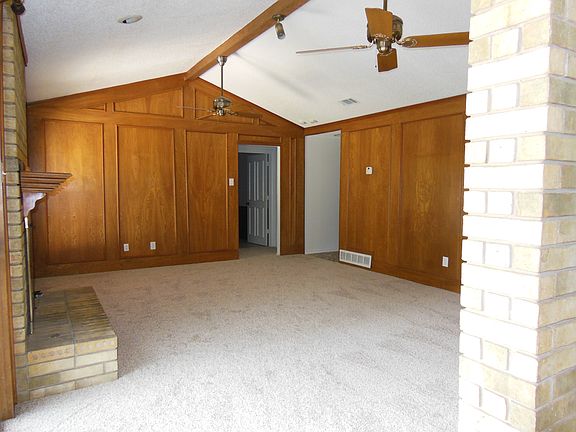 4th image of 3514 Hayman Dr