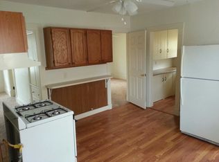 48 West St APT B, Attleboro, MA 02703