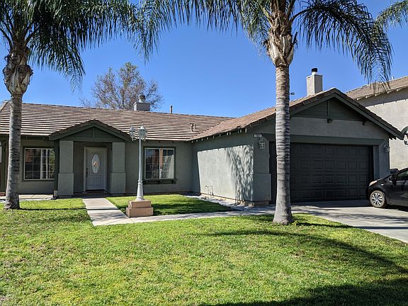 4th image of 707 Poinsettia Pl