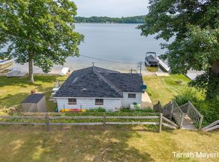 2671 W Mayo Rd, Fremont, MI 49412