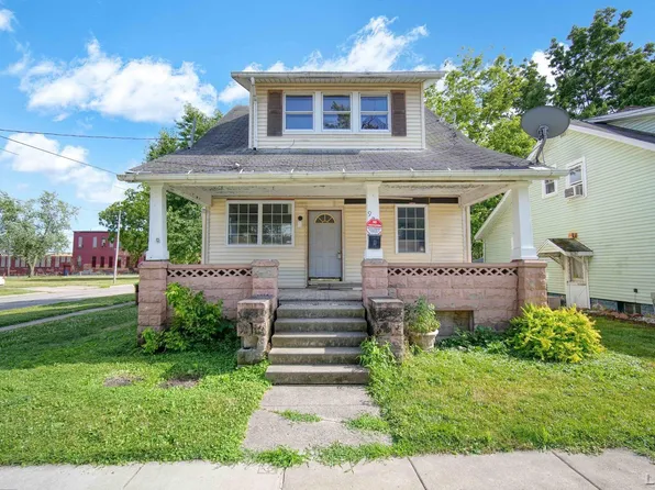 924 Frank St, Adrian, MI 49221