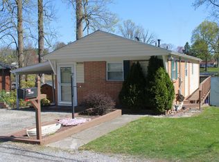 15720 Magnolia Dr, New Freedom, PA 17349