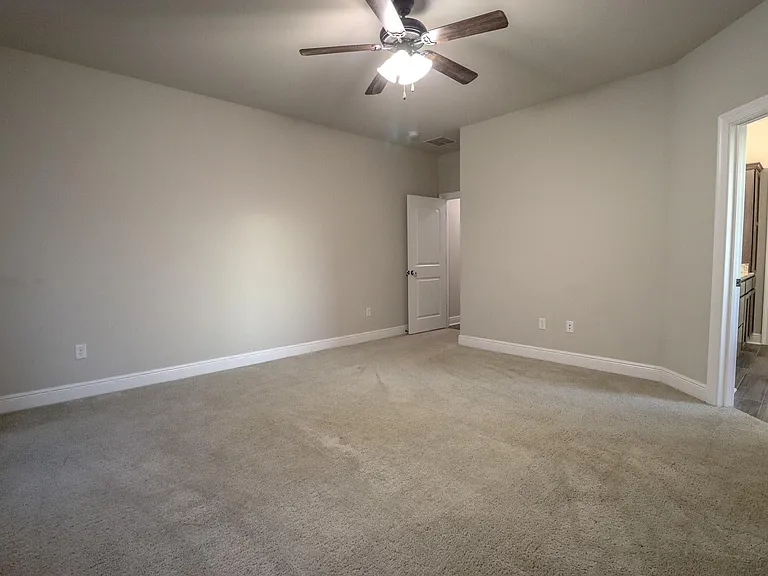 4401 Sweetgum Dr — Photo 23