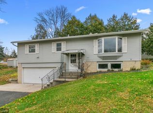 103 Grove St S, Stillwater, MN 55082