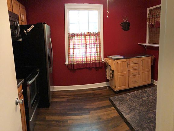 5th image of 1193 Thurmond St