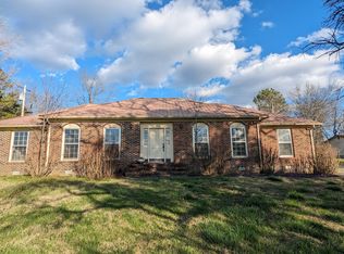 220 Locke Creek Rd #A, Readyville, TN 37149