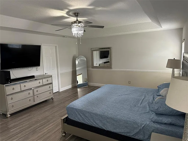 10018 Chorlton Cir — Photo 25