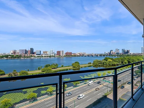 330 Beacon St #111, Boston, MA 02116