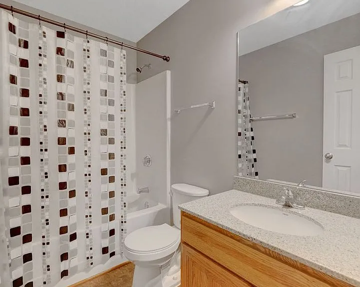 8514 Dewitt Rd — Photo 21