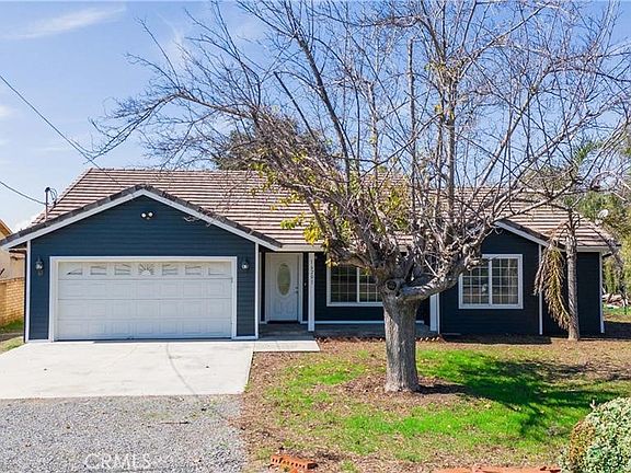 2nd image of 16201 Alta Cresta Ave