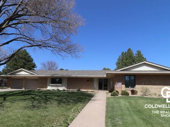 1105 Mockingbird Ln, Garden City, KS 67846