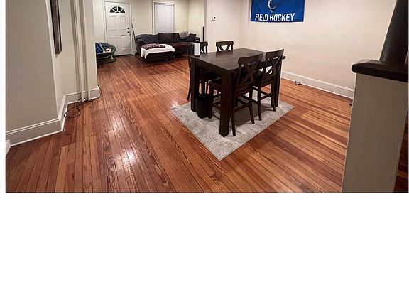 4th image of 723 Lancaster Ave #1