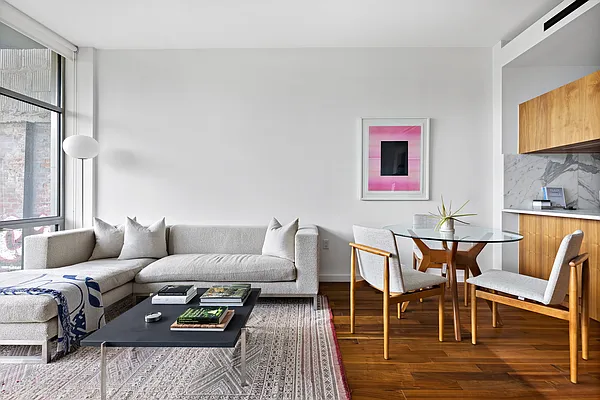 Sold by Compass | media 17