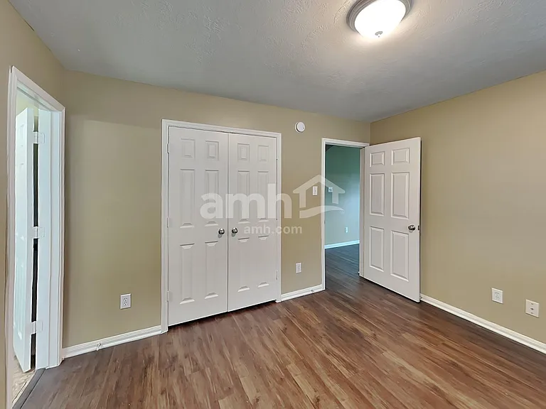 1927 Makenna Ln — Photo 17