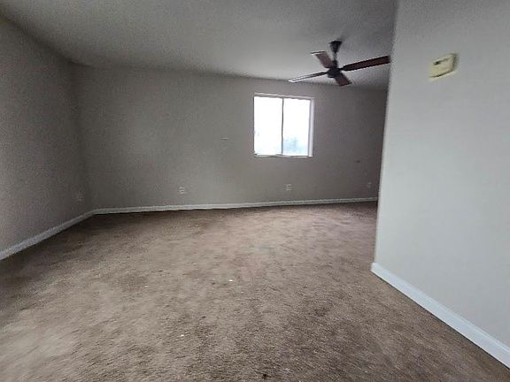 3rd image of 14622 Kenny St
