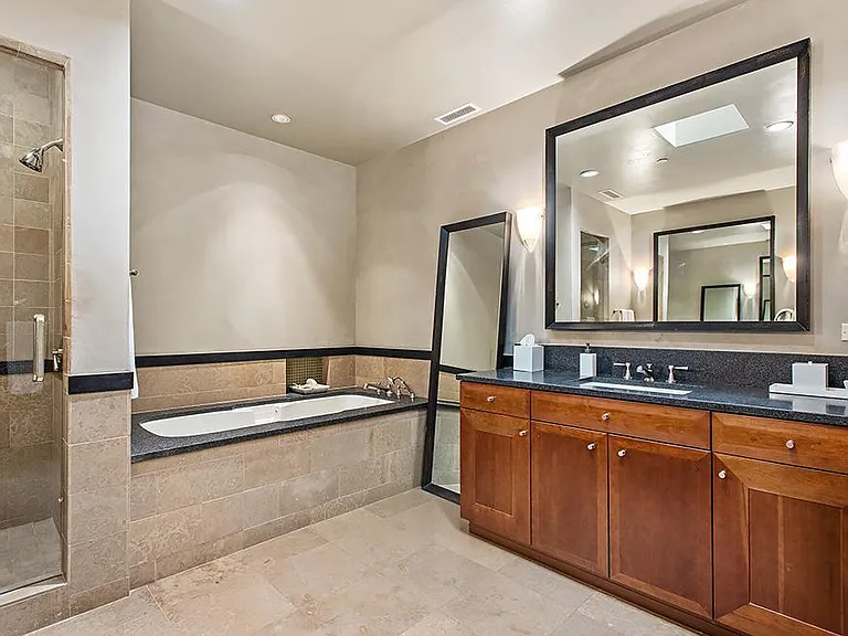 501 Rio Grande Pl #205 — Photo 13