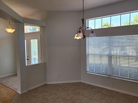 5th image of 3414 SW Galeti St