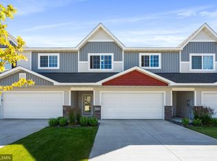 8649 Gateway Cir, Monticello, MN 55362